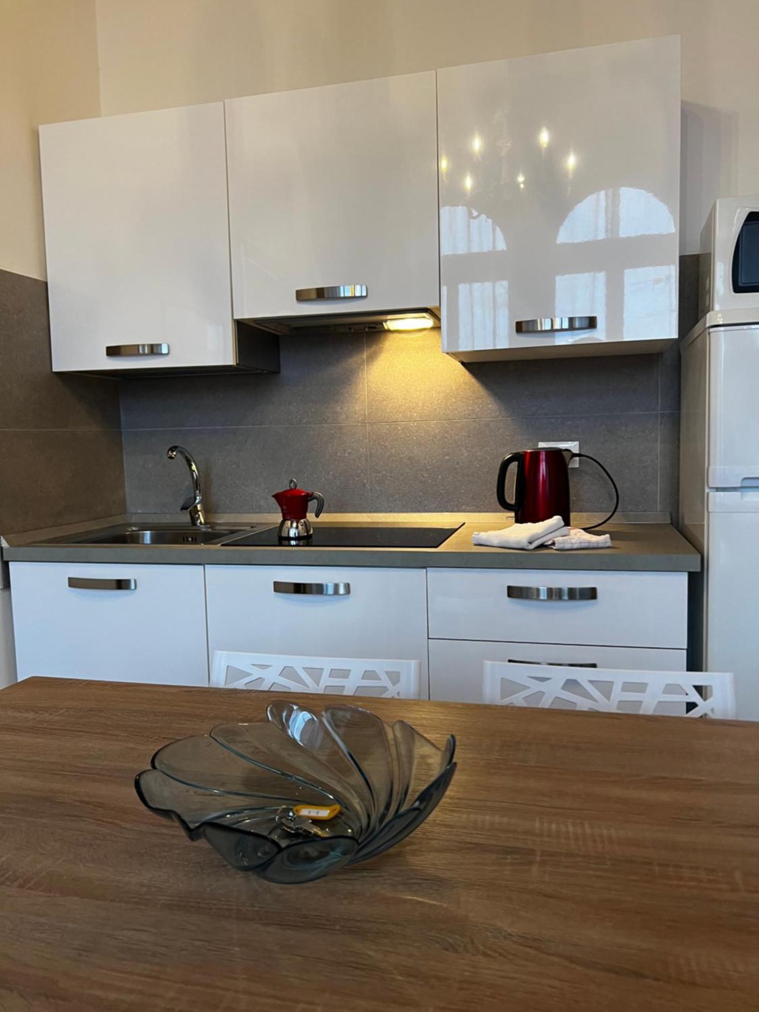 Apartamento Tintoretto 1 Con Terrazza Sopra Il Tetto, 3 Bagni, 3 Grandi Da Letto, Super Nuovo *