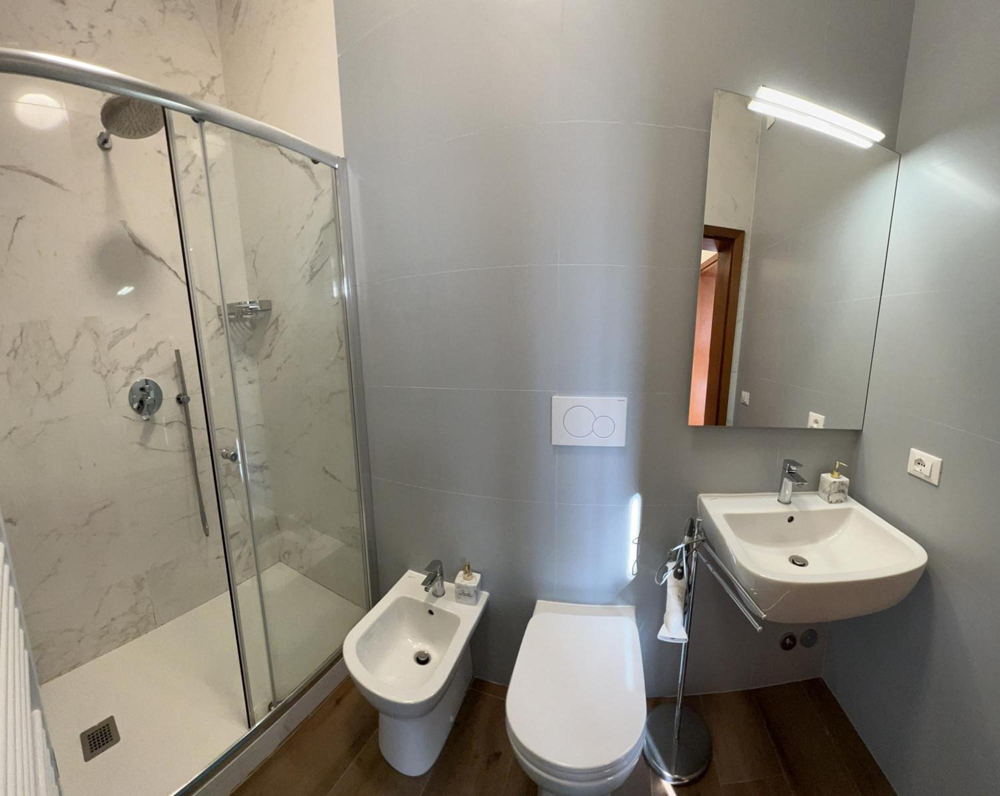 Apartamento Tintoretto 1 Con Terrazza Sopra Il Tetto, 3 Bagni, 3 Grandi Da Letto, Super Nuovo *
