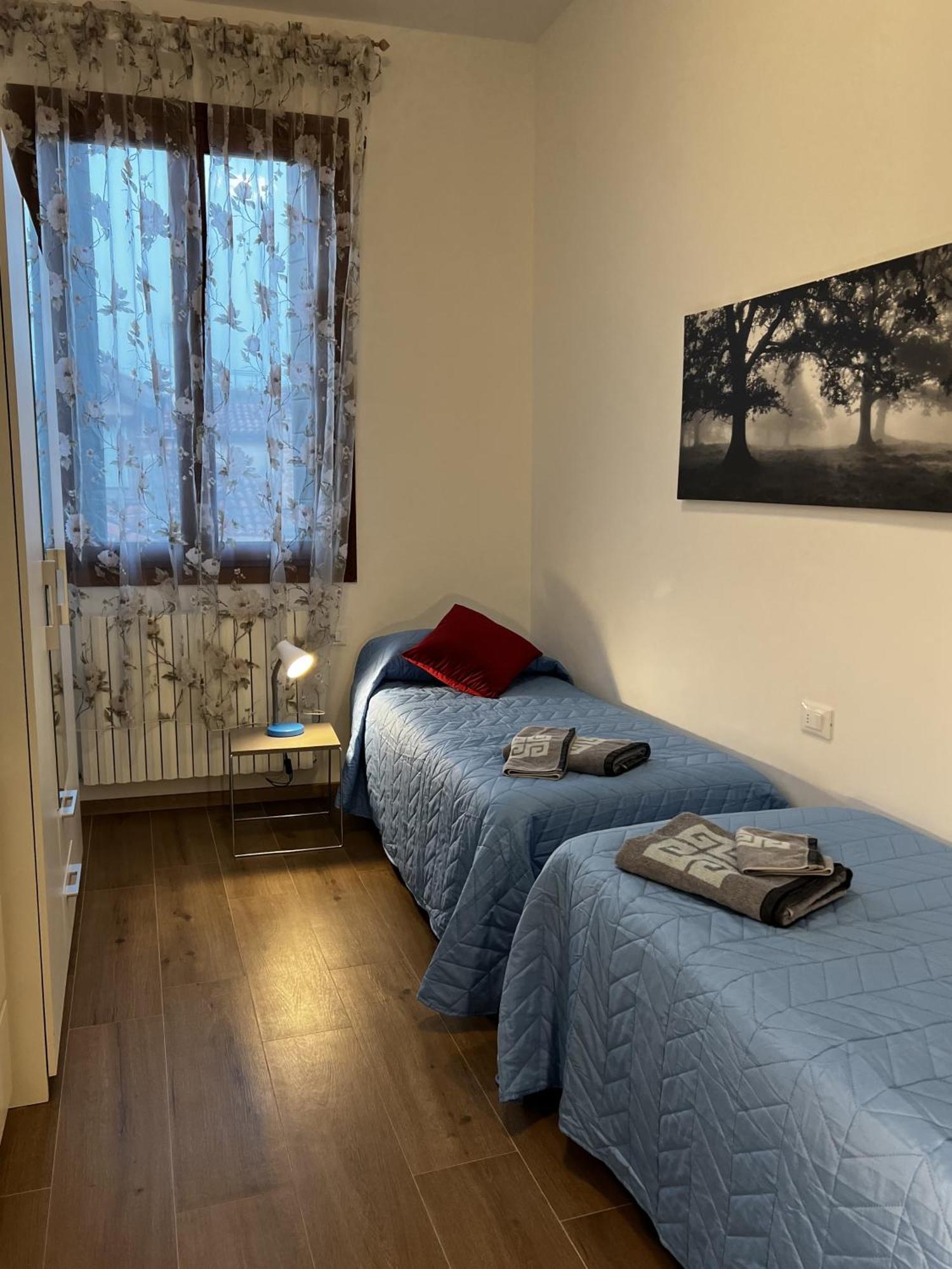 Tintoretto 1 Con Terrazza Sopra Il Tetto, 3 Bagni, 3 Grandi Da Letto, Super Nuovo Apartamento *