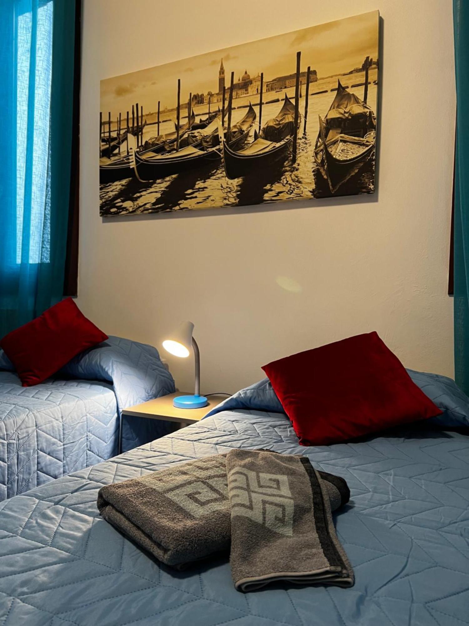 Tintoretto 1 Con Terrazza Sopra Il Tetto, 3 Bagni, 3 Grandi Da Letto, Super Nuovo Venecia
