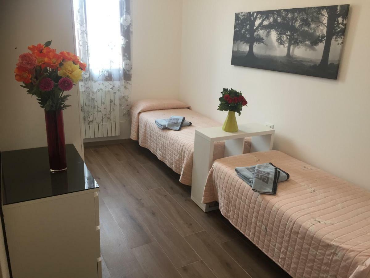 Tintoretto 1 Con Terrazza Sopra Il Tetto, 3 Bagni, 3 Grandi Da Letto, Super Nuovo Apartamento *