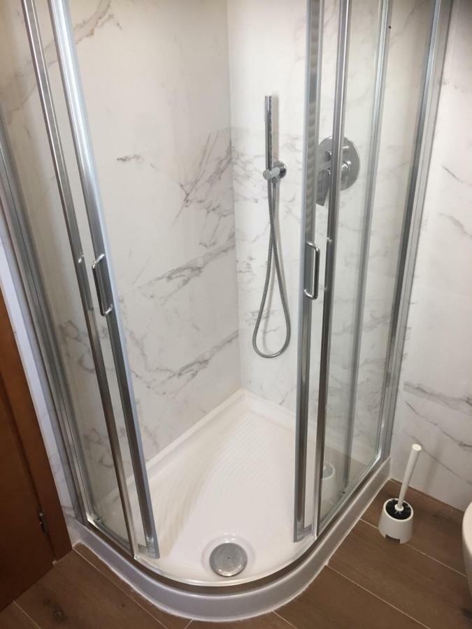 Tintoretto 1 Con Terrazza Sopra Il Tetto, 3 Bagni, 3 Grandi Da Letto, Super Nuovo Apartamento *