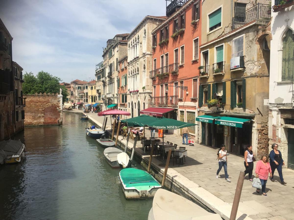 Tintoretto 1 Con Terrazza Sopra Il Tetto, 3 Bagni, 3 Grandi Da Letto, Super Nuovo * Venecia